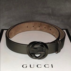 Metallic Gucci signature interlocking GG Belt